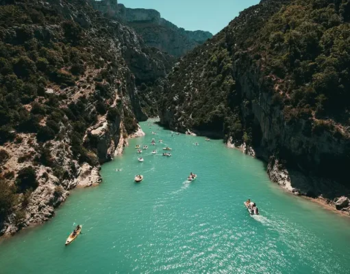 How to Make Travel Videos Turning Your Journeys into Cinematic Stories