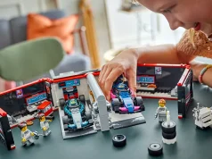 The LEGO Group Unveils New Formula 1® Sets Ahead of the 2025 Season