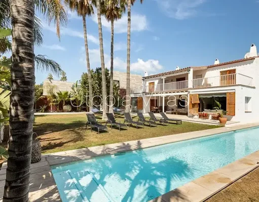 The Ultimate Guide to Luxury Villa Living in Sitges: Where Catalan Culture Meets Mediterranean Luxury