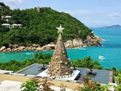 A Banyan Tree Samui Tree Christmas