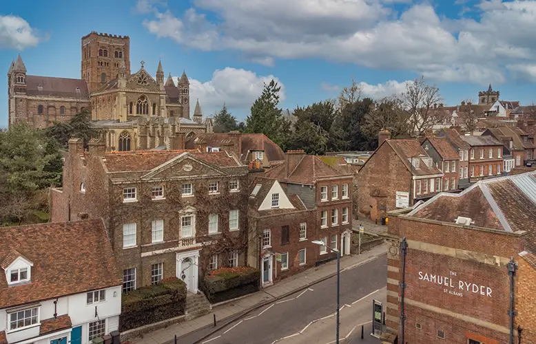 A Slice of Old England – Visit St Albans, UK in 2025