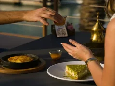 Sparkle Around the World: Must-Try Glitter Desserts from Top Destinations