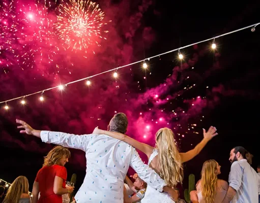 Celebrate the Spirit of Christmas and New Year’s Eve at Hacienda del Mar Autograph Collection