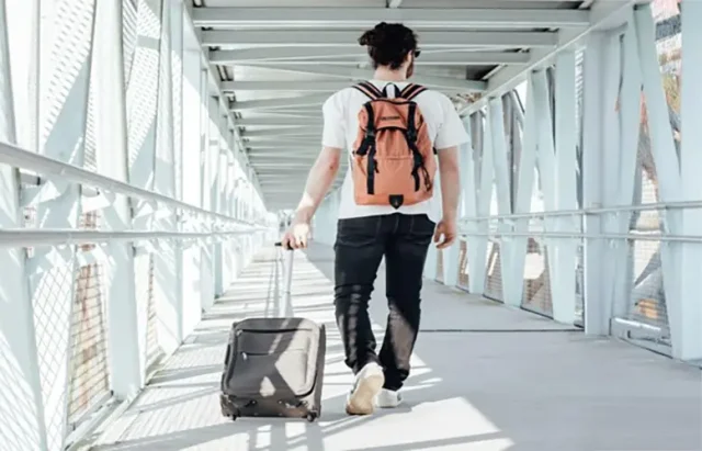 airport luggage handling copy