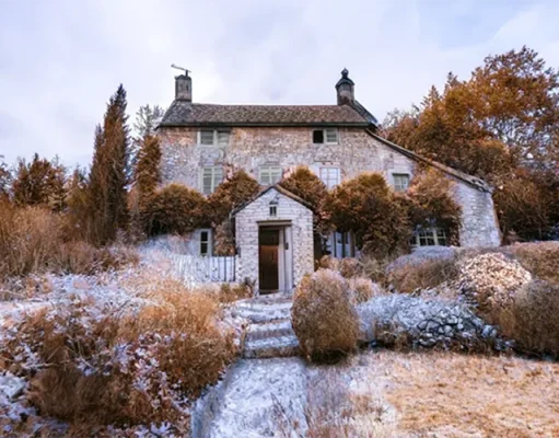 The Holiday’s Iconic Cottage Was a Movie Set—Now You Can Stay in its Charming Dupe