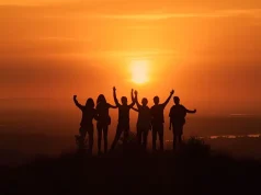 Tips on How to Organize a Smooth Trip for Large Groups