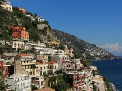 Travel with Car Service from Rome to Positano