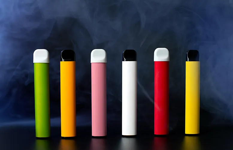 set-colorful-disposable-electronic-cigarettes-black copy