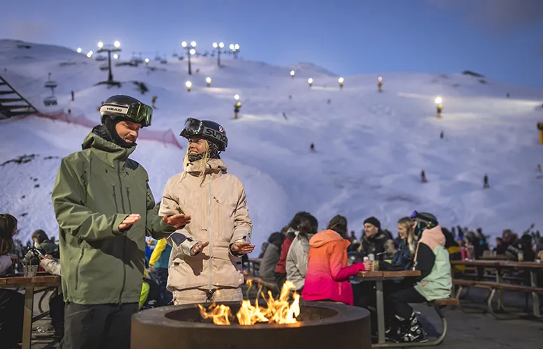 Night Ski Coronet Peak - Credit Tourism New Zealand (2) copy