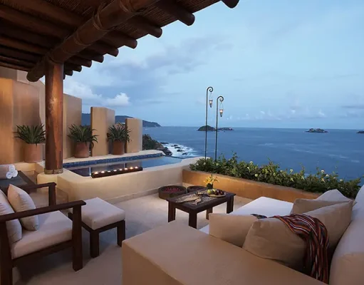 Why Luxury Travelers Are Choosing Secluded Stays