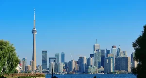A First-Timer’s Guide to Visiting Toronto