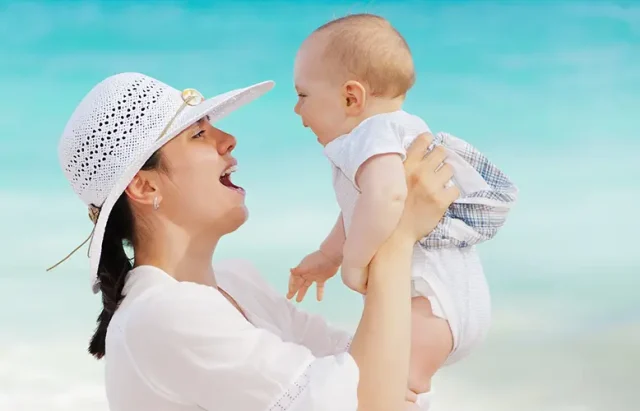 1-img-Pixabay-mother-84628_1280x853 copy