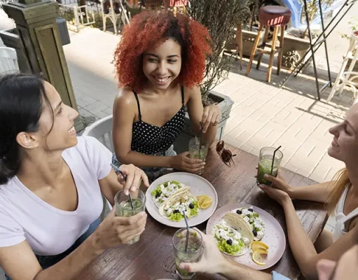 Heading to Europe this #Eurosummer? Etiquette expert shares how to blend in like a local