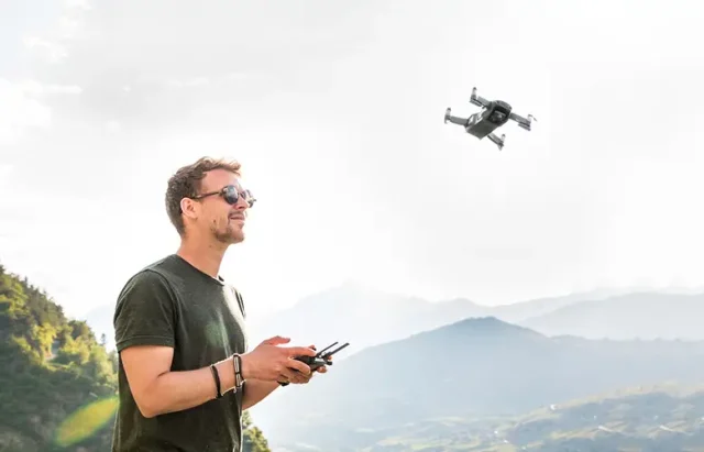 drone-3453361_1280 copy