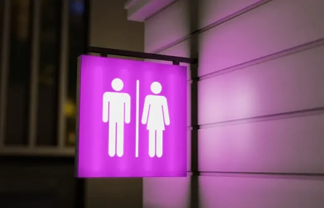 purple-bright-wc-signal copy