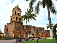 Amatlán de Cañas: Rivers, Spas, and the Sweet Taste of Tradition