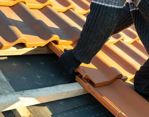 When Should You Call a Roofing Company for Repairs?