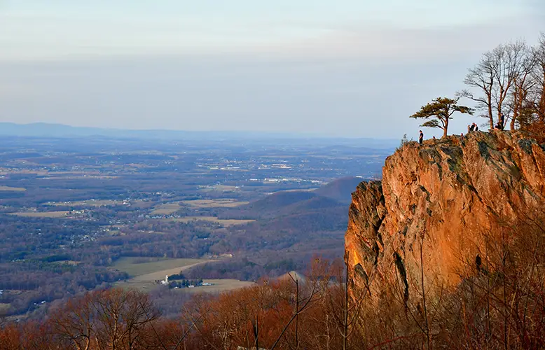 people-watching-a-sunset-over-shenandoah-valley-in-2025-03-11-18-15-29-utc copy