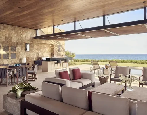 Feeling at Home with Five-Star Service: The Luxury of Living in a Hotel