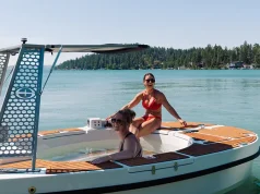 Spacruzzi Hot Tub Boats Set to Revolutionize Watercraft Rentals
