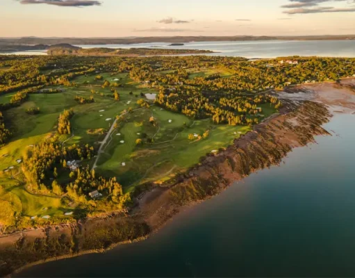 Tee Off in Autumn at One of Canada’s Top Courses: The Algonquin Golf Course