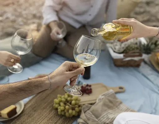 Wine Expert Says These 8 Pairings Will Make Your Summer Entertaining Unforgettable