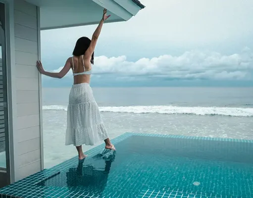 Yoga and meditation retreats by the sea
