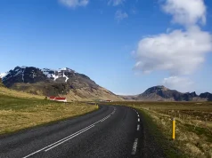 The Ultimate Guide to Road Tripping Through Iceland