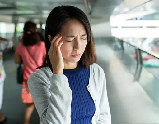 How to Travel With Migraine