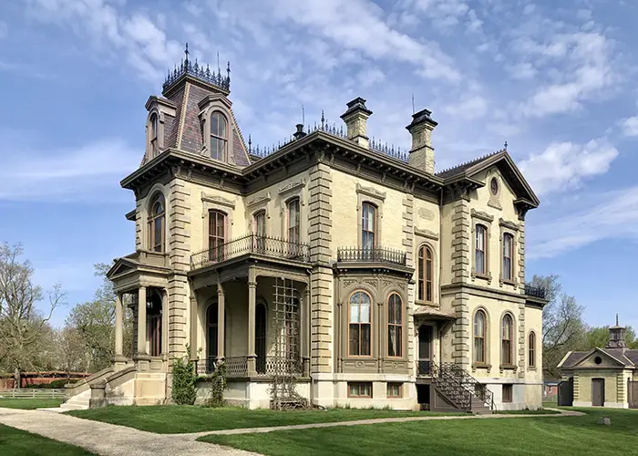 Things to Do in Bloomington, IL - Drift Travel Magazine