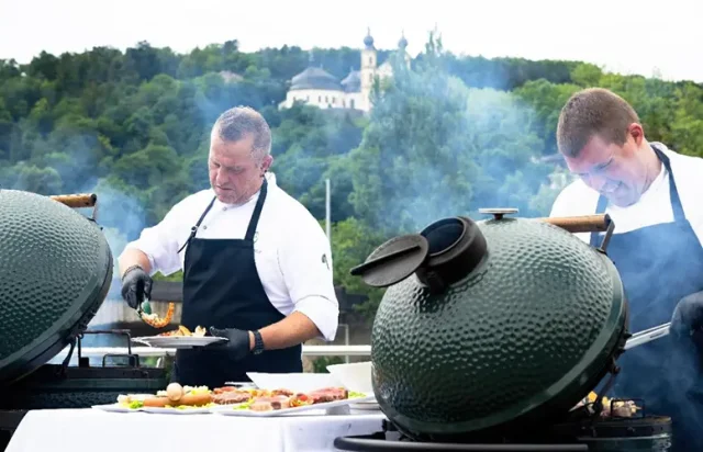 Riverside Raises the Standard for Culinary Excellence copy