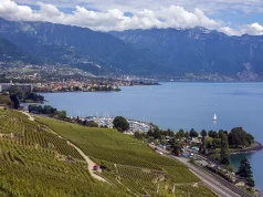 How to Choose the Perfect Lakeside Retreat in Lake Geneva