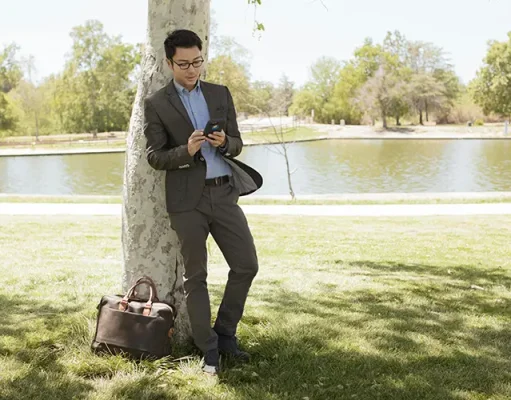 Work, Travel, and Balance: How Modern Professionals Are Redefining Mobility in 2025