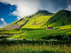 Best Spots in Iceland for Your Adventure Drive