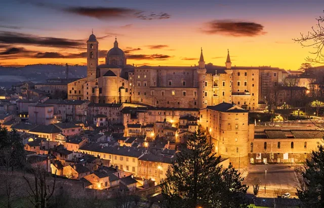 urbino-italy-medieval-walled-city-in-the-marche-r-2025-03-23-23-54-37-utc copy