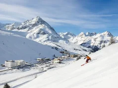 Explore the best of both worlds in Innsbruck this winter