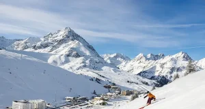 Explore the best of both worlds in Innsbruck this winter