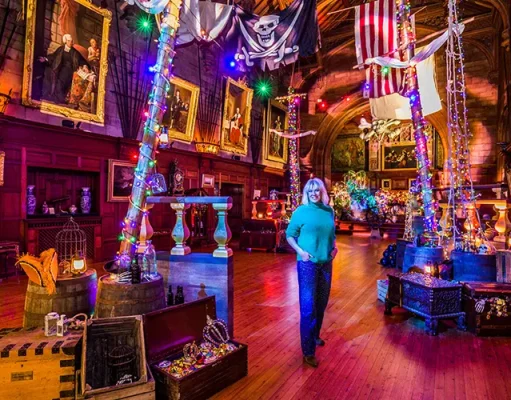 Bamburgh Castle Unveils Theatrical Christmas Transformation