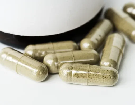 Can You Fly With Kratom Capsules? Complete Travel Tips and Regulations