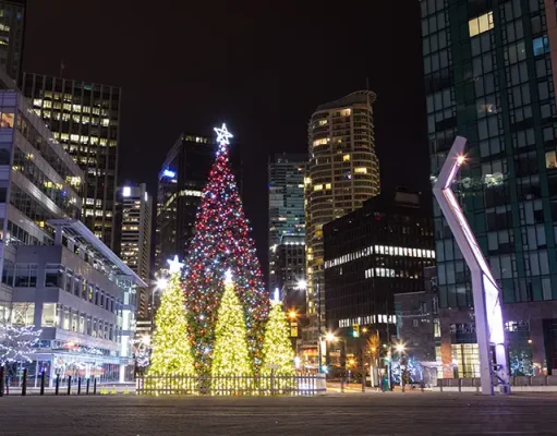 Vancouver: A City Made for a Pure Coastal Christmas