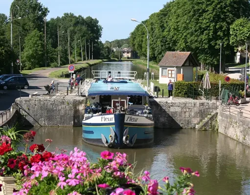 Boutique Barge Offerings with New Somme River Itinerary in France