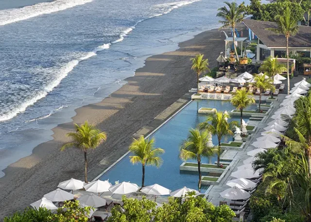 TravMedia_USA_1721263_DJI_20251002070501_0168_D copy