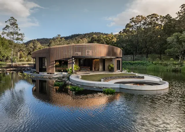 TravMedia_USA_1721410_1_-_SOL_Elements_Bathhouse_Exterior copy