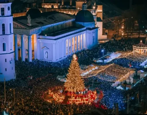 Vilnius Christmas Tree 2025: European Capital of Christmas Lights Up the Season