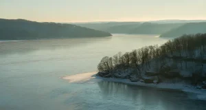 Exploring Year-Round Experiences Around the Lake of the Ozarks