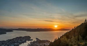 Nordic Nature & Urban Charm: The Best of Scandinavia’s Outdoors and City Life