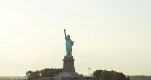 How to Read NYC Tour Terms in Advance