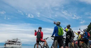 Mountain Bike and Boat Mediterranean on Islandhopping Tours