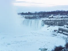 Freezing Temperatures Transform Niagara Falls, Creating a Frozen Appearance