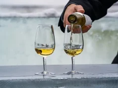 Pop-up Icewine Bar Opens at the Brink of the Frozen Niagara Falls
